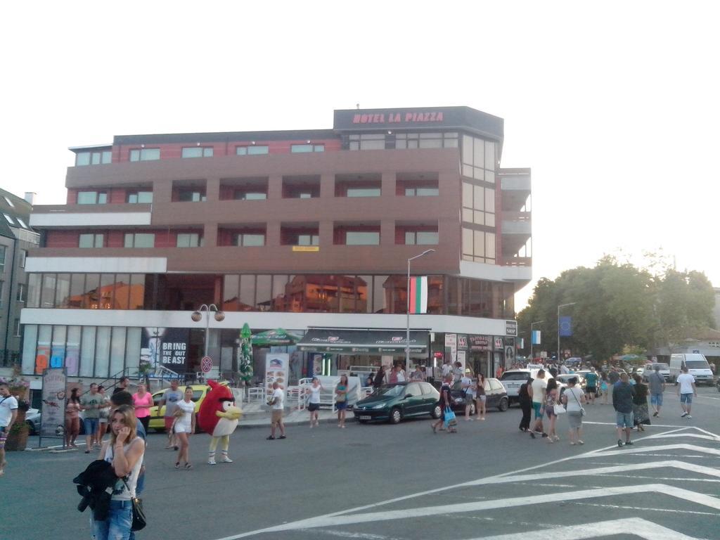 La Piazza Primorsko Rooms & Apartments 외부 사진