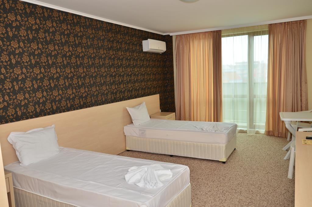 La Piazza Primorsko Rooms & Apartments 객실 사진
