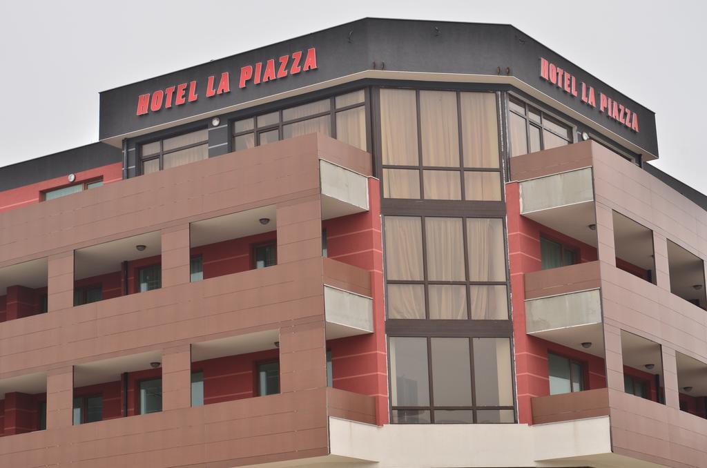 La Piazza Primorsko Rooms & Apartments 외부 사진