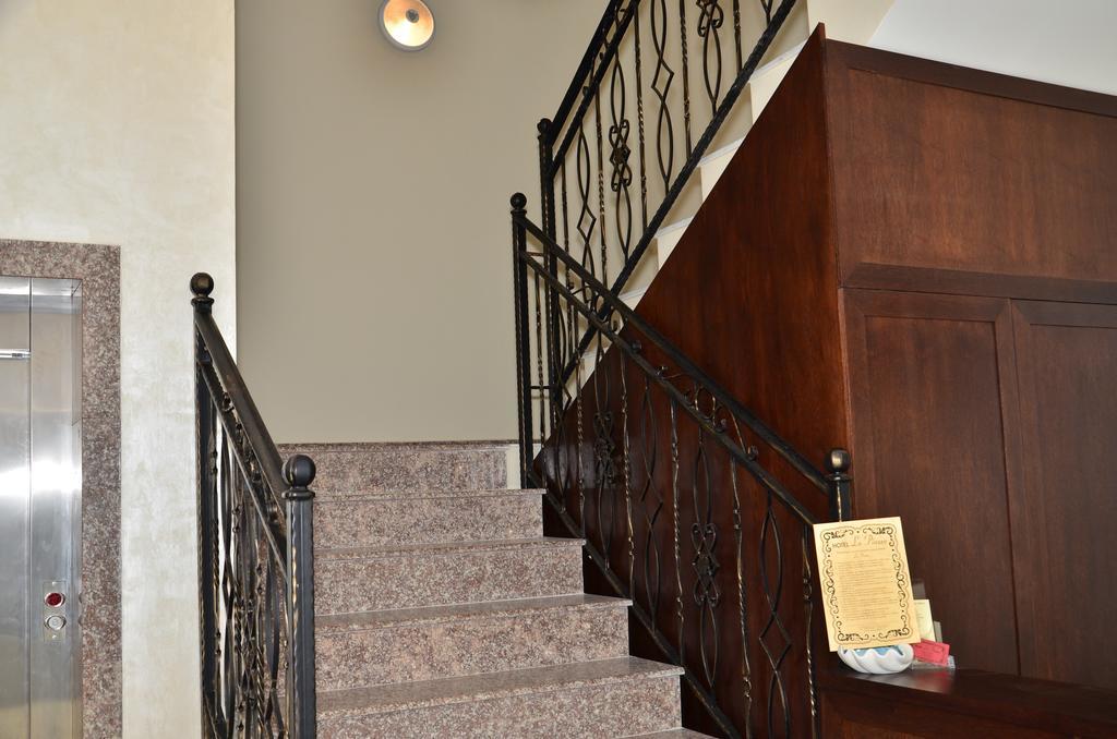 La Piazza Primorsko Rooms & Apartments 외부 사진